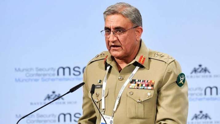 Pak SC suspends govt's decision on Army chief Bajwa's... Pak SC suspends govt's decision on Army chief Bajwa's...- India TV