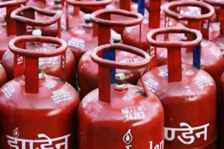 LPG Gas Cylinder price increased LPG Gas Cylinder price increased- India TV Paisa