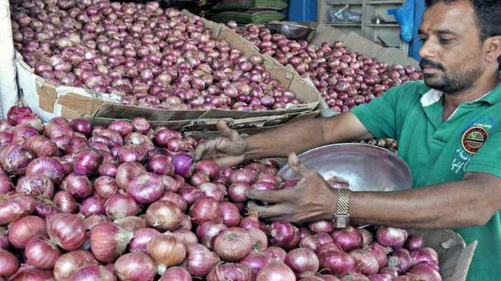 4 govt-run kiosks in Bhopal to sell onion at Rs 50/kg 4 govt-run kiosks in Bhopal to sell onion at Rs 50/kg- India TV Paisa