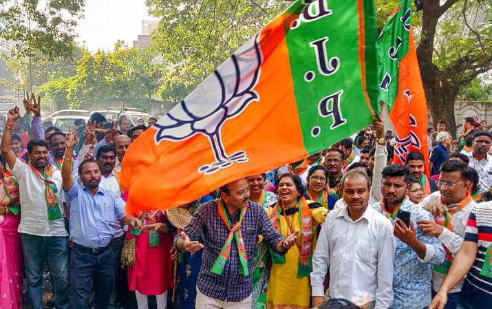 Maharashtra Politics News Bjp Launches Operation Lotus To Pass Floor ...