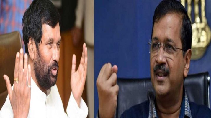 Ram Vilas Paswan and Arvind Kejriwal Ram Vilas Paswan and Arvind Kejriwal- India TV