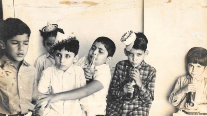 Rishi kapoor shares childhood picture Rishi kapoor shares childhood picture- India TV