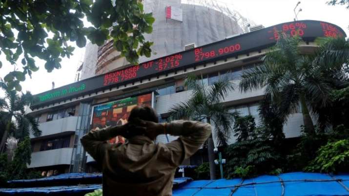 Sensex ends 182 pts higher; RIL up 2 pc Sensex ends 182 pts higher; RIL up 2 pc- India TV Paisa