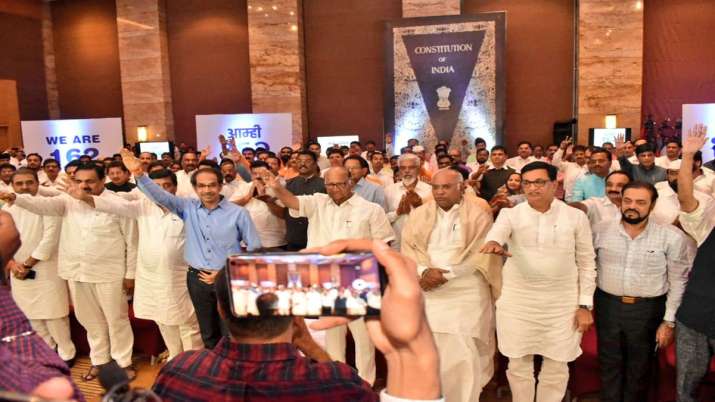 Sharad pawar thanks Supreme court for Maharashtra Decision on Constitution Day Sharad pawar thanks Supreme court for Maharashtra Decision on Constitution Day- India TV