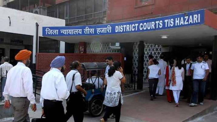 Delhi Court grants interim protection to 2 cops Delhi Court grants interim protection to 2 cops- India TV