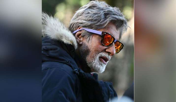 Amitabh Bachchan in Manali Amitabh Bachchan in Manali- India TV