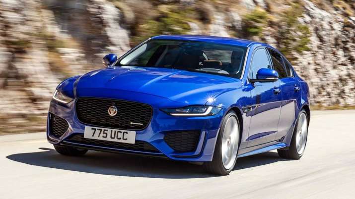 JLR drives in new XE in India priced at Rs 44.98 lakh JLR drives in new XE in India priced at Rs 44.98 lakh- India TV Paisa