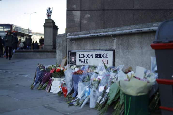 Angry mob protests at newspaper office over calling London Bridge attacker of Pakistan origin Angry mob protests at newspaper office over calling London Bridge attacker of Pakistan origin- India TV