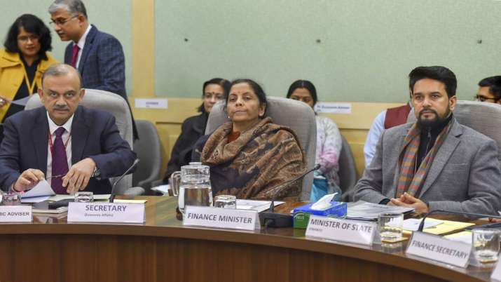 TUs urge FM to hike income tax ceiling, minimum wages, pension TUs urge FM to hike income tax ceiling, minimum wages, pension- India TV Paisa