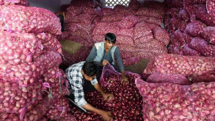 MMTC further contracts 4,000 tons of onions from Turkey MMTC further contracts 4,000 tons of onions from Turkey- India TV Paisa