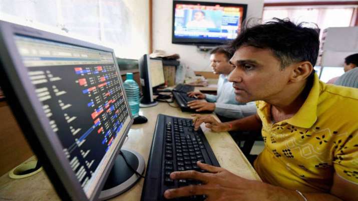 Sensex spurts over 170 points in choppy trade Sensex spurts over 170 points in choppy trade- India TV Paisa