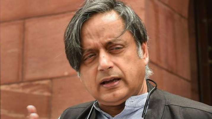 हैदराबाद गैंगरेप आरोपियों के एनकाउंटर पर कांग्रेस नेता शशि थरूर ने उठाए सवाल हैदराबाद गैंगरेप आरोपियों के एनकाउंटर पर कांग्रेस नेता शशि थरूर ने उठाए सवाल- India TV