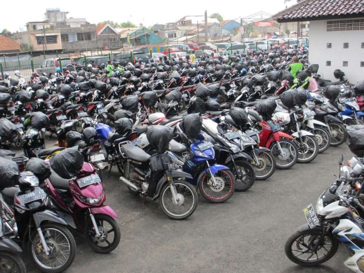Two Wheeler sale in November 2019 । File Photo Two Wheeler sale in November 2019 । File Photo- India TV Paisa