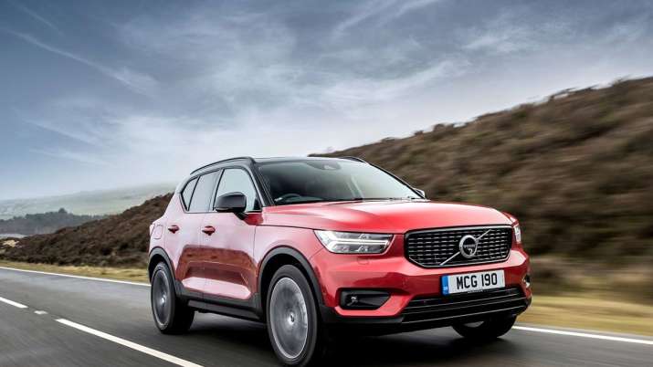 Volvo Cars launches XC40 T4 R-Design SUV priced at Rs 39.9 lakh Volvo Cars launches XC40 T4 R-Design SUV priced at Rs 39.9 lakh- India TV Paisa