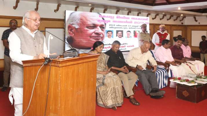 Arif Mohammad Khan on Citizenship Amendment Act Arif Mohammad Khan on Citizenship Amendment Act - India TV