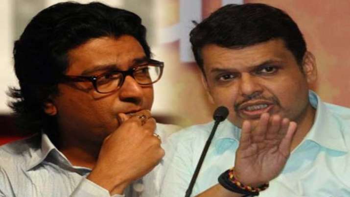 Fadnavis meets Raj Thackeray Fadnavis meets Raj Thackeray- India TV