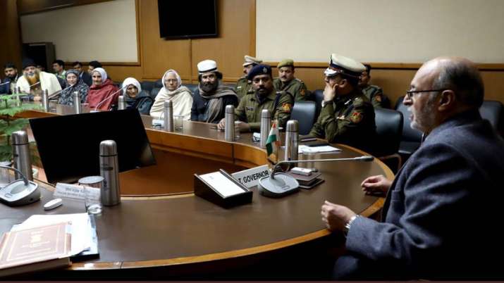 Delhi LG Appealed to call off agitation at Shaheen Bagh Delhi LG Appealed to call off agitation at Shaheen Bagh- India TV
