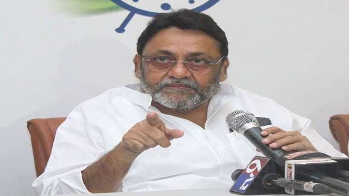 पुलवामा हमले की बरसी पर नवाब मलिक का विवादित बयान, कहा-चुनावी मुद्दा बना और मोदी जी जीत गए पुलवामा हमले की बरसी पर नवाब मलिक का विवादित बयान, कहा-चुनावी मुद्दा बना और मोदी जी जीत गए- India TV
