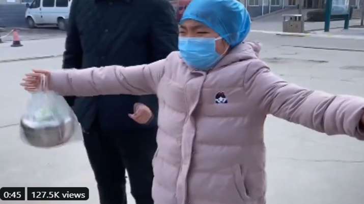 china mother and daughter video china mother and daughter video- India TV