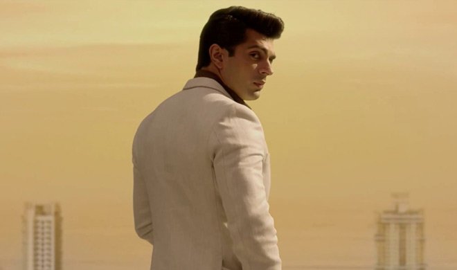 Bigg Boss 9: घर में जाने पर करण... Bigg Boss 9: घर में जाने पर करण...- Khabar IndiaTV
