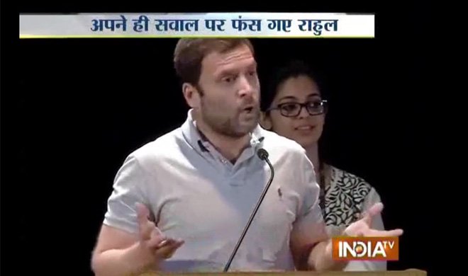 VIDEO: मोदी पर सवाल पूछकर... VIDEO: मोदी पर सवाल पूछकर...- Khabar IndiaTV