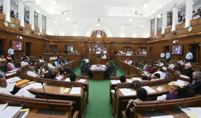 दिल्ली: लोकपाल बिल के... दिल्ली: लोकपाल बिल के...- India TV