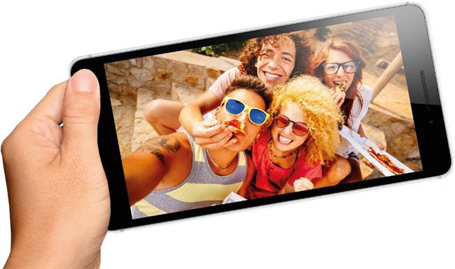 Lenevo Fab Plus: 13 MP कैमरा औऱ... Lenevo Fab Plus: 13 MP कैमरा औऱ...- India TV
